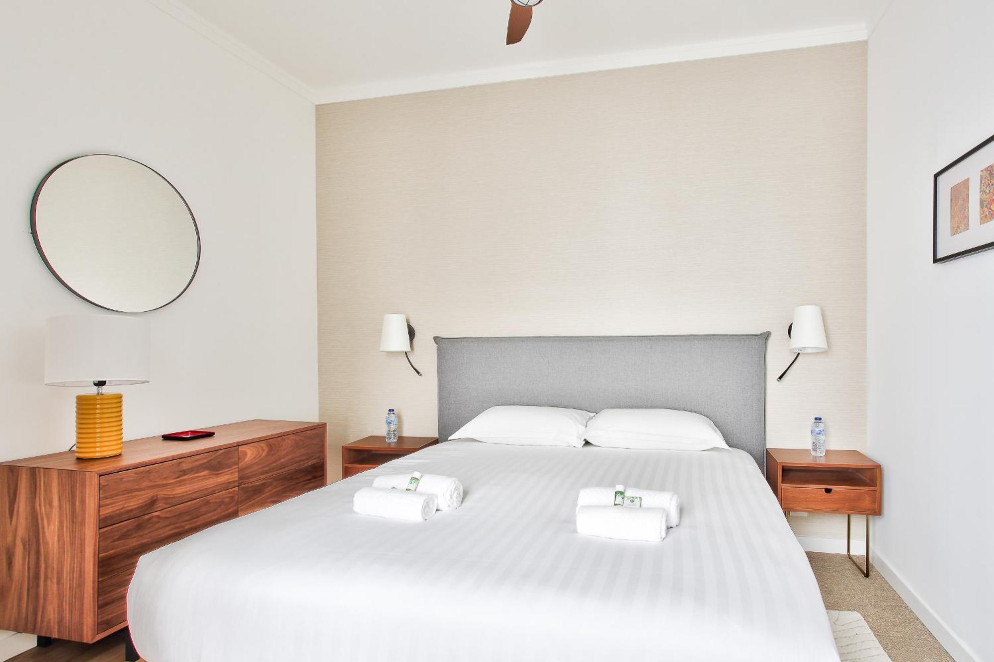 Marais Elegence Suites - Two Bedrooms Paris Exterior photo